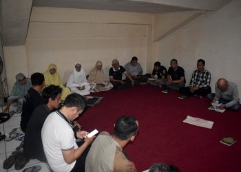 PWI Pokja Kota Bandung Gelar Ngabarin Rutinan Bersama Ustad Duddy Supriadi Dibantu Asep Budi Haryanto