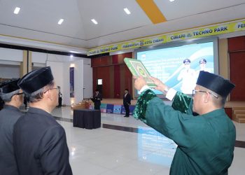 Pemkot Cimahi Lantik Sebanyak 123 orang dan Pengambilan Sumpah Jabatan