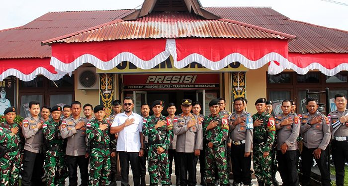 TNI-POLRI Bersinergi, Dansatgas Pamtas RI-MLY Yonkav 3/AC Beri Surprise dalam Rangka HUT BHAYANGKARA ke-79