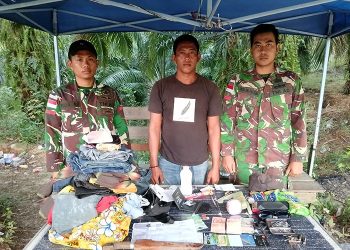 Satgas Pamtas Yonkav 3/AC Amankan TKI Ilegal di Perbatasan RI–Malaysia