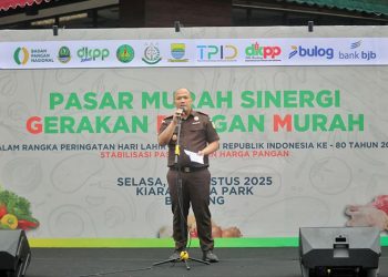 Kejari Bandung Hadirkan Sembako Murah untuk Warga, HUT Bhakti Adhyaksa