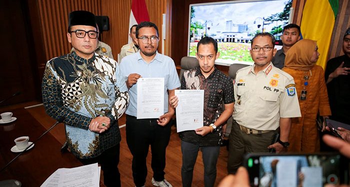Pemkot Bandung Tindak Tegas Pembagi Bir di PSRI 2025