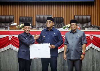 Pemkot Bandung dan DPRD Sepakati PjP APBD 2024 dan RPJMD 2025–2029