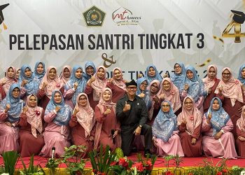 Edwin Senjaya Apresiasi 125 Santri MDKT Kecamatan Regol