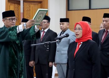 Wali Kota Cimahi Lantik Maria Fitriani sebagai Sekretaris Daerah Definitif