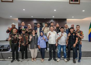 Komisi IV DPRD Kota Bandung, dr. Agung Paparkan Materi Seputar HIV/AIDS kepada Organisasi Masyarakat