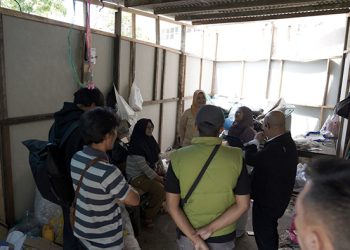 BRI Peduli Salurkan Bantuan Program “Yok Kita GAS” di Pasar Kosambi dan Bank Sampah KB Soka Kota Bandung