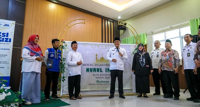 Garda Terdepan Kesehatan Santri, Pemkot Bandung Resmikan Pos Kesehatan Pesantren