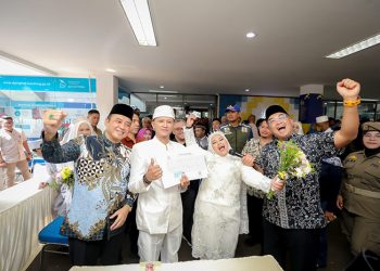 HJKB 215, 10 Pasangan Menikah di Mal Pelayanan Publik