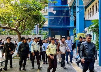 Pemkot Bandung Berikan Bantuan Obat-obatan untuk Warga Sekitar Kampus Unisba