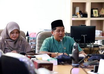 Pansus 8 DPRD Kota Bandung Gelar Rapat Kerja Bersama Bagian Kesra dan Bagian Hukum Setda Raperda Tentang Finalisasi Fasilitasi Penyelengaraan Pesantren