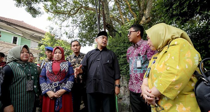 Cihapit Siaga Hadapi Ancaman Pohon Tumbang dan Genangan Air