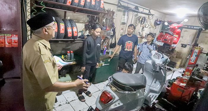 Di RW 04 Kelurahan Lingkar Selatan, Drainase, Kepadatan Penduduk, dan Pengelolaan Sampah Jadi Fokus