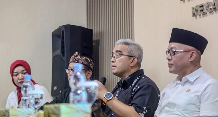 Farhan Dorong Setiap RW Rekrut Petugas Pemilah Sampah