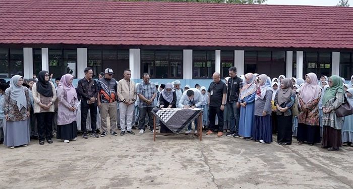 BRI Peduli Berikan Bantuan Pendidikan dan Renovasi Sekolah di SDN Kebon Kai Girang, Kabupaten Sukabumi