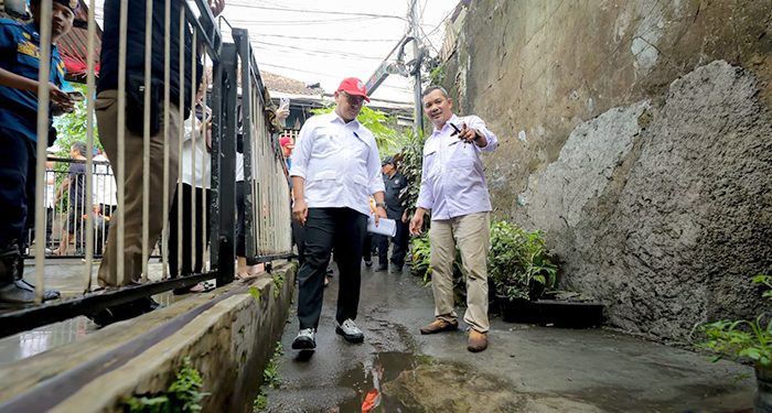 Pemerintah Kota Bandung Waspadai Pergeseran Tanah dan Rumah Roboh