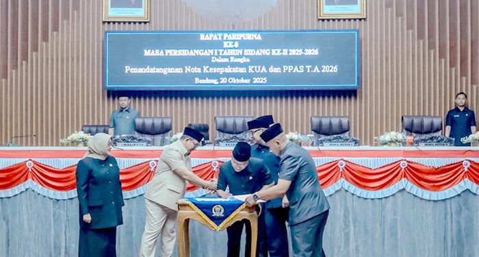 Pemkot dan DPRD Bandung Resmi Menandatangani Nota KUA-PPAS 2026