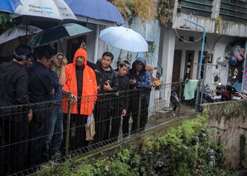 Pemkot Bandung Perbaiki Sistem Drainase hingga Sistem Peringatan Dini