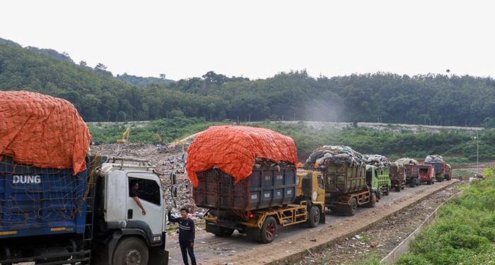 Dari TPS ke Sarimukti, Perjalanan Panjang Penjaga Bandung Tetap Bersih