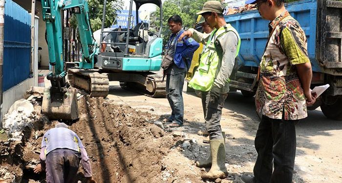 Pemkot Bandung Benahi Drainase, Tambah Kolam Retensi, dan Aktifkan Sistem Siaga Warga untuk Perkuat Mitigasi Banjir