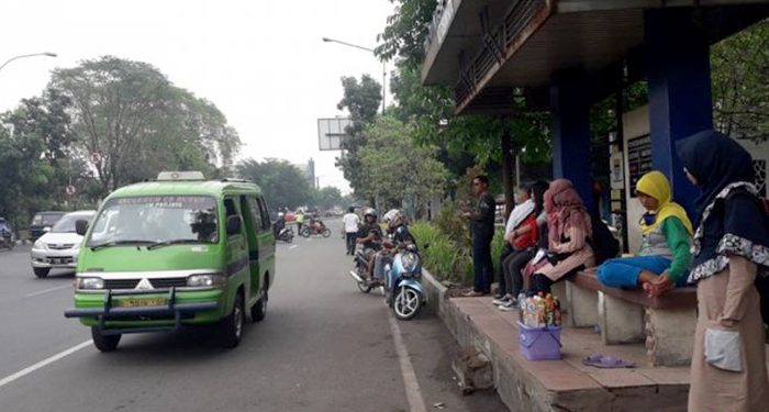 Antisipasi Macet Tahun Baru, Angkot Bandung Diliburkan dan Sopir Dapat Rp500 Ribu