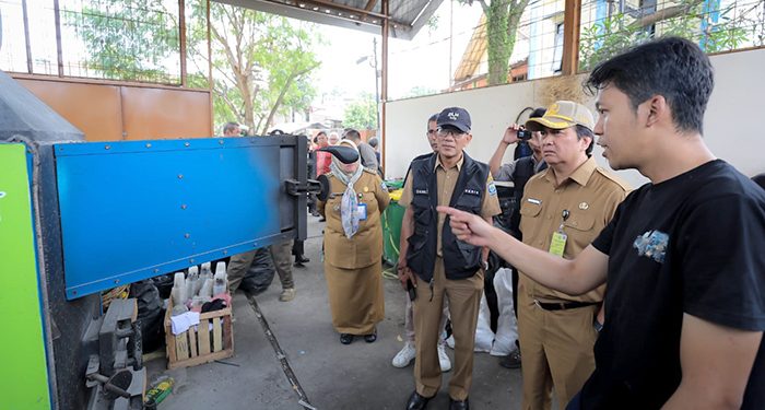 Sekda Bandung: Insinerator Jadi Solusi Cepat Atasi Timbunan Sampah Kota Bandung