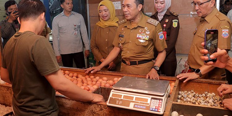 Jelang Natal 2025 dan Tahun Baru 2026, Wali Kota Cimahi Pastikan Stok Pangan Aman dan Harga Stabil