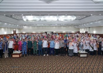 Wakil Ketua DPRD Kota Bandung Hadiri Puncak Senandung Perdana dan Dukung Inovasi Kalung Perak