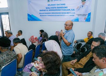 Dialog di Tamansari, Farhan Soroti Sampah, Banjir, dan Kepadatan Permukiman