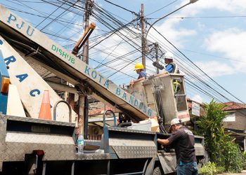 Percantik Wajah Kota, Pemkot Bandung Siapkan Beautifikasi PJU di 18 Ruas Jalan