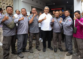 Farhan Ingatkan Warga, Kepatuhan BPJS Jadi Penopang UHC Kota Bandung