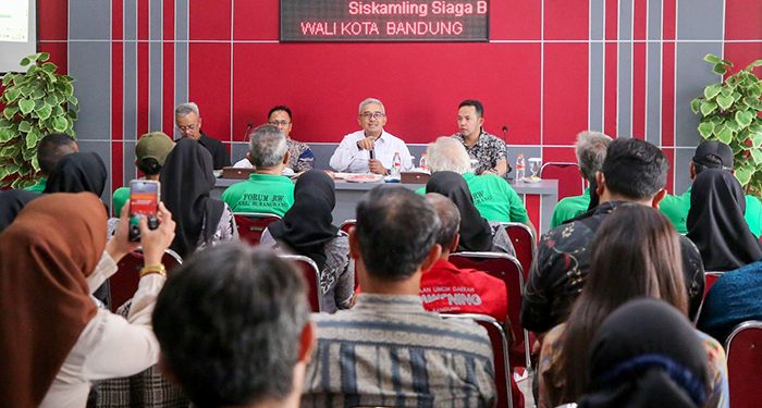 Farhan Turun ke Burangrang, Tegaskan Prakarsa RW Harus Menyentuh Persoalan Warga