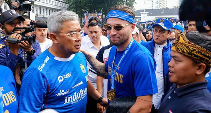 Jelang Persib vs Persija, Farhan Imbau Bobotoh Jaga Ketertiban dan Gelar Nobar di Kecamatan