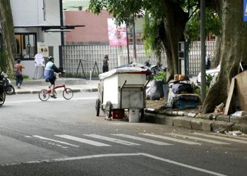 Tunawisma di Bandung Jadi Perhatian, Warga Dorong Penanganan Humanis