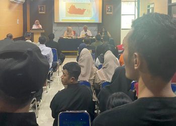 Siskamling Siaga Bencana, Farhan Ingatkan Ancaman DBD dan Krisis Sampah di Bandung