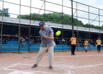 Farhan Buka Final Rusa Hitam Ramadan Slowpitch, Dorong Gaya Hidup Sehat di Bandung