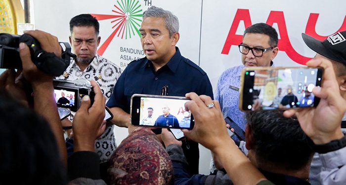 Pemkot Bandung Siapkan Strategi Pengangkutan Sampah, Kenaikan Harga BBM Tekan Operasional