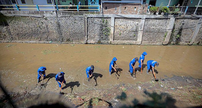 Disnaker Perluas Program Padat Karya, Targetkan Serap 4.600 Warga Bandung