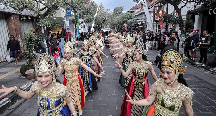 Pemprov Jabar dan Pemkot Bandung Gelar Puncak Milangkala Tatar Sunda