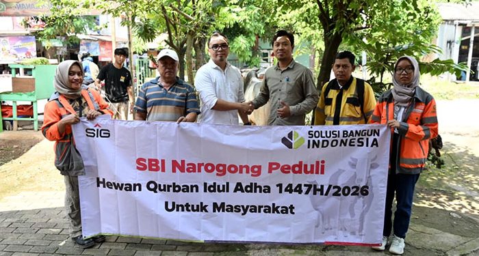 Solusi Bangun Indonesia Salurkan 27 Hewan Qurban