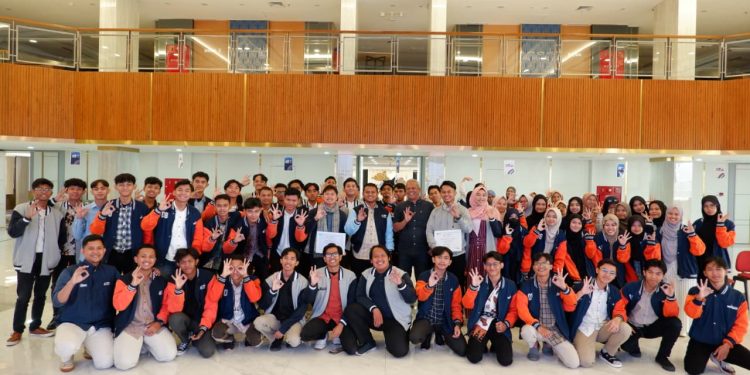 Beasiswa YBM BRILiaN Bandung Dukung SDGs Pendidikan dan Pengentasan Kemiskinan