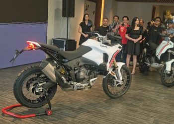 Ducati DesertX V2 Resmi Diperkenalkan di Jakarta, Usung Pembaruan Mesin dan Teknologi Off-Road