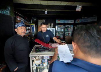 Satpol PP Bandung Respons Cepat Aduan Warga, Kios Penjual Miras Langsung Ditindak