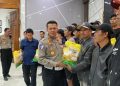 Wujud Kepedulian Polri, Kasat Lantas Polrestabes Bandung Salurkan Bantuan Sosial