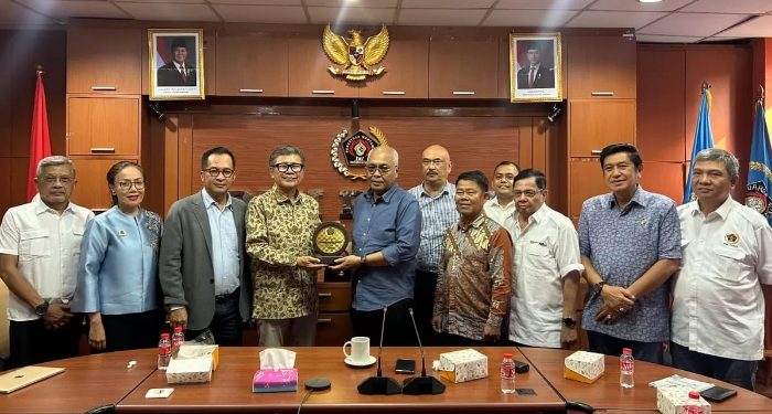 AFPI Gandeng PWI, Perkuat Literasi Keuangan dan Lawan Pinjol Ilegal
