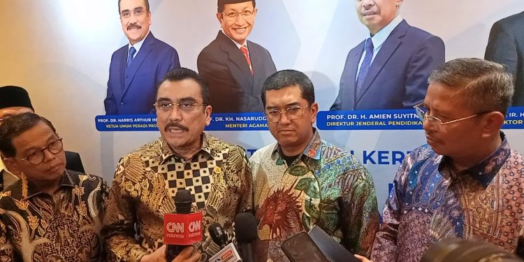 PERADI Profesional, Kemenag, UI dan 111 Kampus Perkuat Kolaborasi Pendidikan Hukum Nasional
