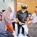 Edwin Senjaya Serahkan Bantuan Sarana Kebersihan, Olahraga, dan Pendidikan bagi Warga Margasari