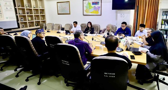 Komisi II DPRD Kota Bandung Bahas Perubahan Status Perumda BPR Menjadi Perseroda
