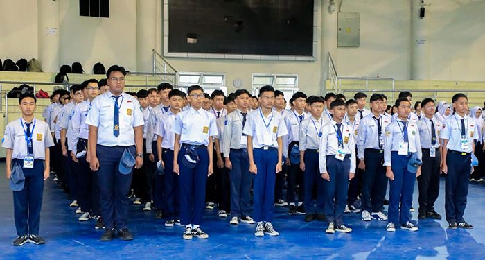 Wakil Wali Kota Bandung Tutup MPLS SMAN 28, Dorong Siswa Siap Hadapi Era AI