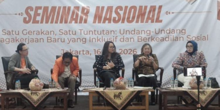 Partai Buruh Menggelar Seminar Nasional Bertajuk “Satu Gerakan, Satu Tuntutan: Undang-Undang Ketenagakerjaan Baru yang Inklusif dan Berkeadilan Sosial”